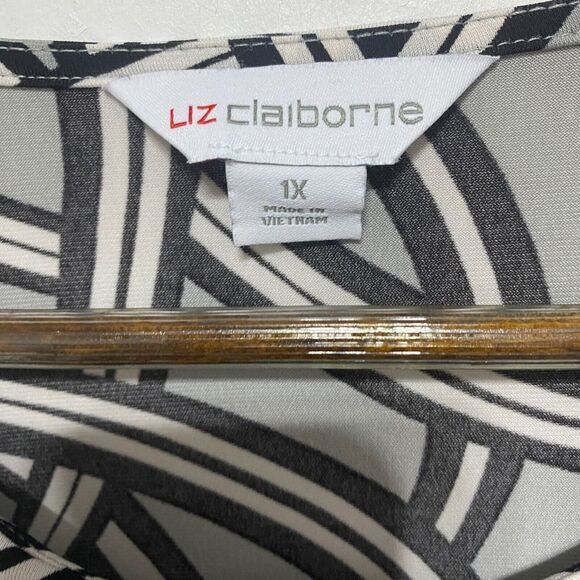 Liz Claiborne Top Womens 1X Black Geometric Long Sleeve Stretch Pullover Blouse‎ - Picture 6 of 7
